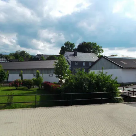 Unter Dem Kloster *